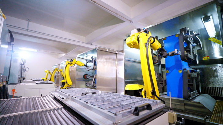  Robot polishing 